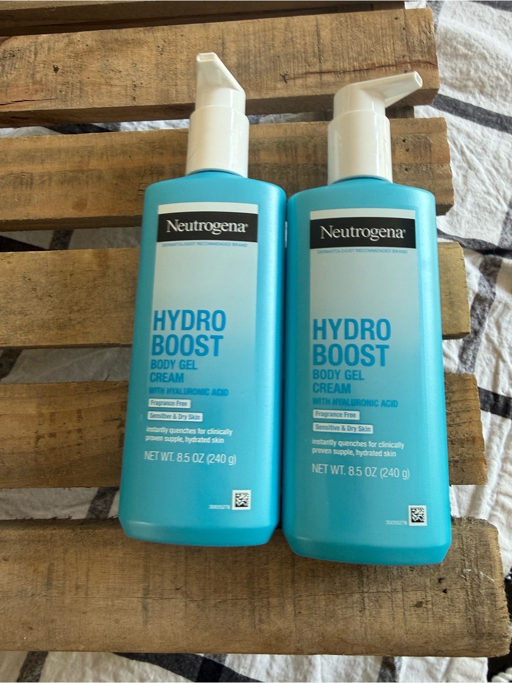 2- Neutrogena Hydro Boost Body Gel Cream -